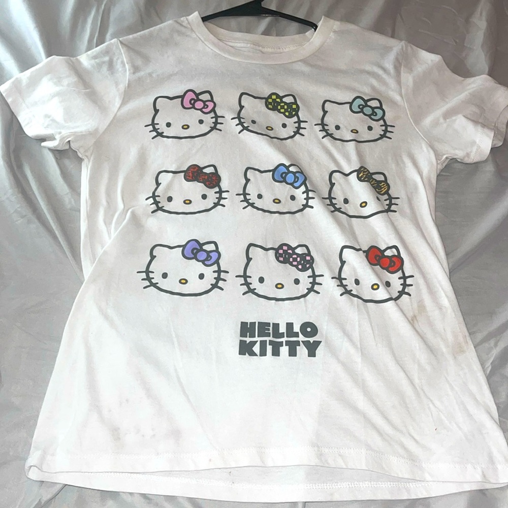 White hello kitty shirt